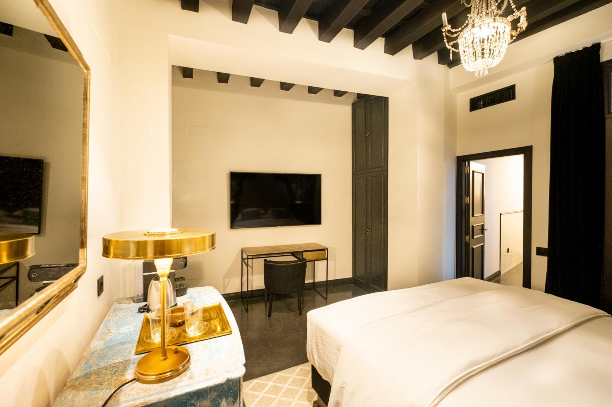 Boutique Hotel Casa Canovas カディス エクステリア 写真